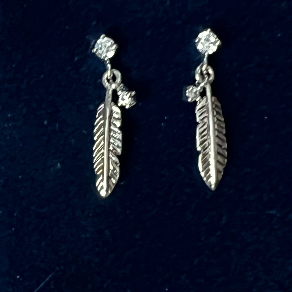 Feather Whispers Earings